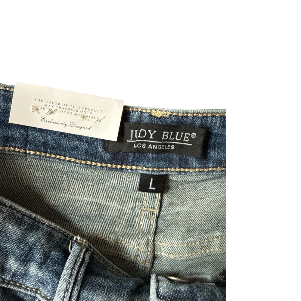 NWT Judy Blue Ladies Denim Cutoff Shorts Size Large - Picture 3 of 4
